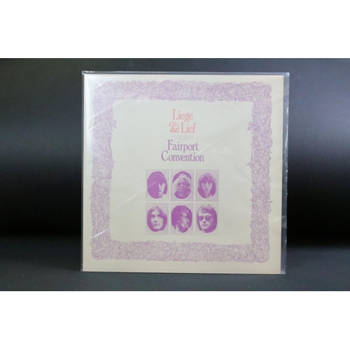 374 - Vinyl - 2 Fairport Convention LPs to include Unhalfbricking (ILPS 9102) and Liege And Lief (ILPS 911... 