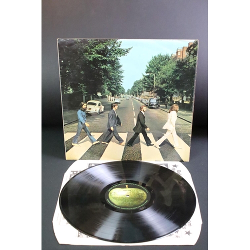 375 - Vinyl - 4 The Beatles LPs to include The Beatles Second Album (Capitol ST 2080) US pressing, Abbey R... 