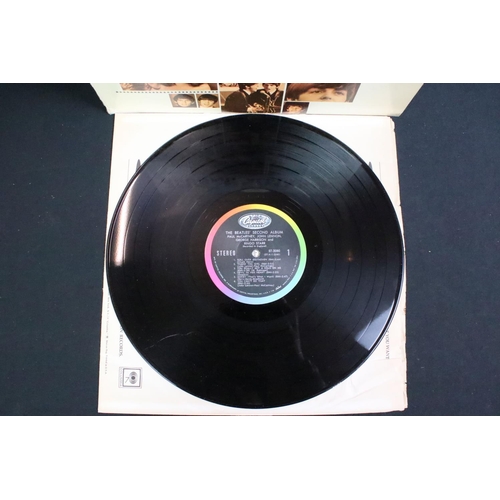 375 - Vinyl - 4 The Beatles LPs to include The Beatles Second Album (Capitol ST 2080) US pressing, Abbey R... 