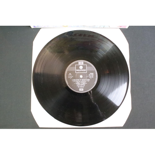 375 - Vinyl - 4 The Beatles LPs to include The Beatles Second Album (Capitol ST 2080) US pressing, Abbey R... 