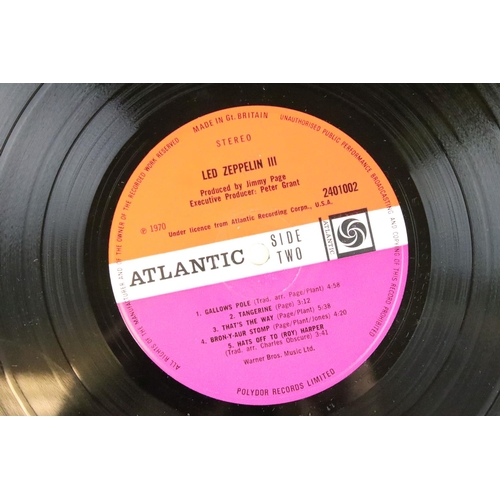 616 - Vinyl - 2 Led Zeppelin UK pressing LPs to include III (2401002 on label 240 1002 on sleeve), plum At... 