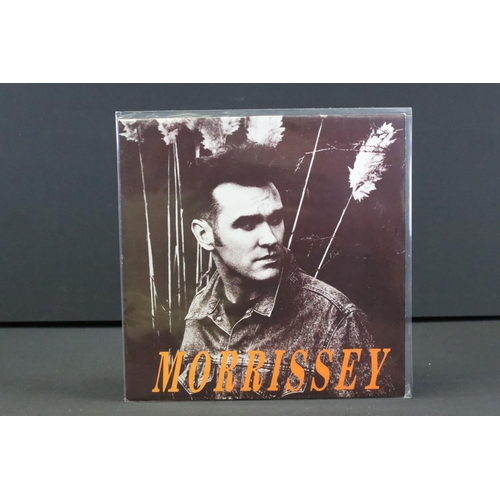 647 - Vinyl - 4 albums and one 12” single by The Smiths and Morrissey including private pressings to inclu... 