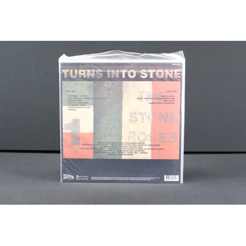 667 - Vinyl - 4 The Stone Roses albums to include: Turns To Stone (US 2015, Double album, Deluxe Edition, ... 