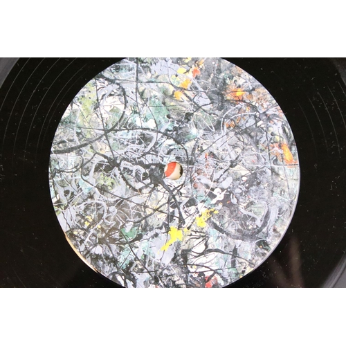 668 - Vinyl / Autograph - 2 copies of The Stone Roses – The Very Best Of The Stone Roses. One signed by Ia... 