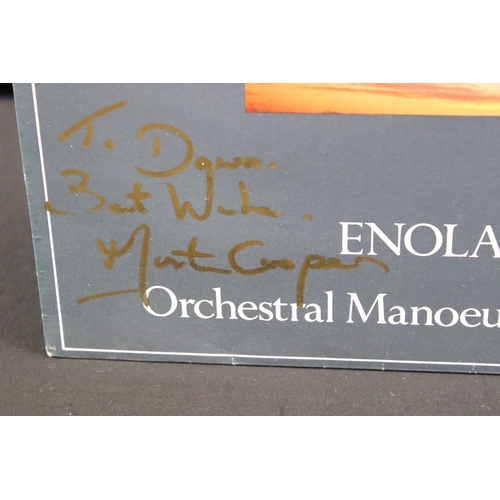 656 - Vinyl / Autographs - Orchestral Manoeuvres In The Dark – Enola Gay. Original UK 1980 12”, Fully sign... 