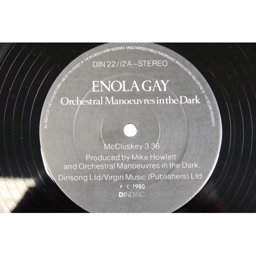 656 - Vinyl / Autographs - Orchestral Manoeuvres In The Dark – Enola Gay. Original UK 1980 12”, Fully sign... 