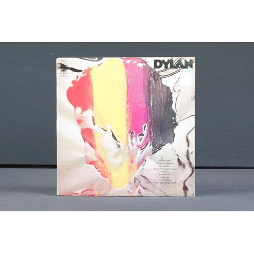 117 - Vinyl - 16 Bob Dylan LPs spanning his career to include MTV Unplugged (Columbia – 478374 1), Good As... 