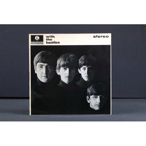 119 - Vinyl - 10 Beatles & members LPs to include Rubber Soul (Stereo 1 box EMI), Sgt Pepper, With The Bea... 