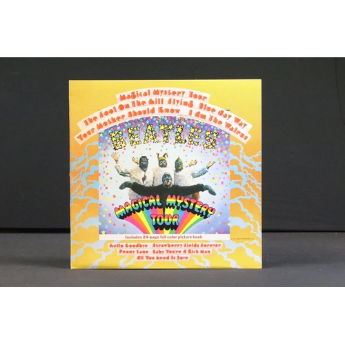 119 - Vinyl - 10 Beatles & members LPs to include Rubber Soul (Stereo 1 box EMI), Sgt Pepper, With The Bea... 