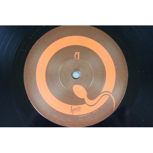 624 - Vinyl - Queens of The Stone Age, Songs For The Deaf unofficial reissue on Ipecac Recordings (IPC-41)... 