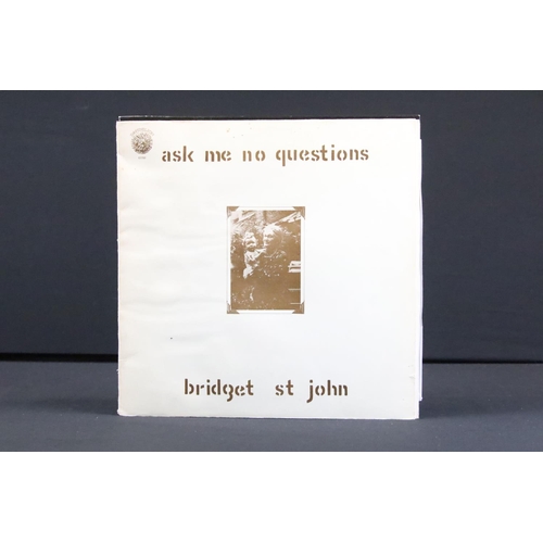 880 - Vinyl - Folk - 7 albums to include: Anne Briggs – The Complete Topic Recordings (UK 2006 limited edi... 