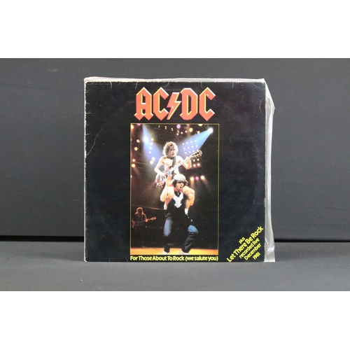 522 - Vinyl - 4 AC/DC albums and 3 12” singles, including rarities, to include: TNT (Original New Zealand ... 