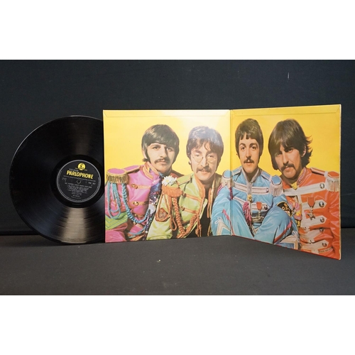 128 - Vinyl - 10 Beatles & related LPs and 1 box set to include George Harrison All Things Must Pass box s... 