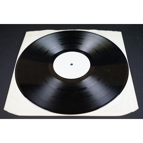 683 - Vinyl - Alice Cooper School's Out white label test pressing LP on Warner K56007.  A1 B1 matrices.  S... 