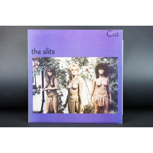 684 - Vinyl - The Slits Cut LP on Island ILPS 9573.  Silhouettes on both sides of label, plain inner.  Ex