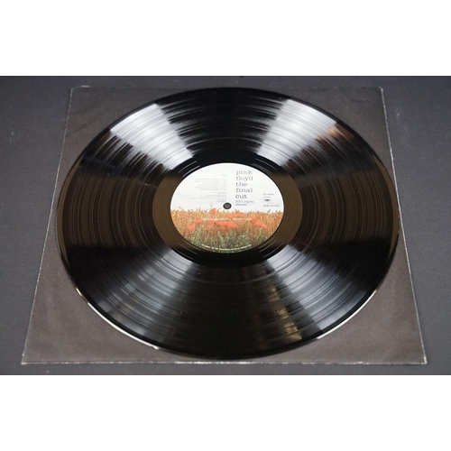 691 - Vinyl - 4 rare Pink Floyd LPs to include The Final Cut (US banded for radio - demo) Ex, Works (US) E... 