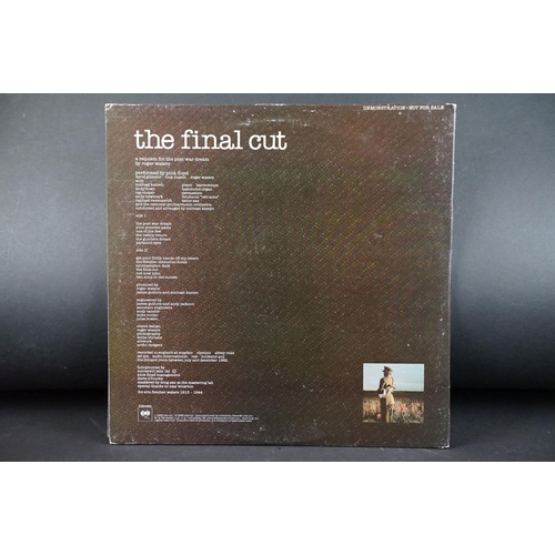 691 - Vinyl - 4 rare Pink Floyd LPs to include The Final Cut (US banded for radio - demo) Ex, Works (US) E... 