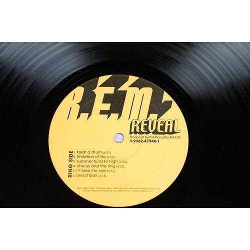 46 - Vinyl - REM Reveal LP (9362-47946-1).  Ex