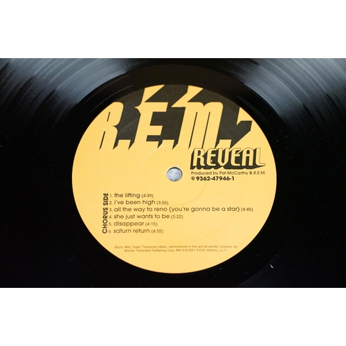 46 - Vinyl - REM Reveal LP (9362-47946-1).  Ex