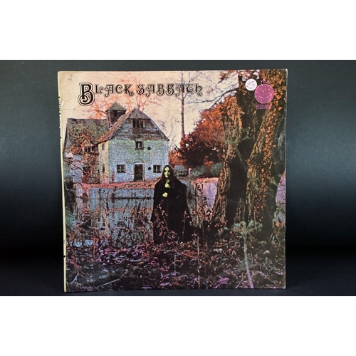 561 - Vinyl - Black Sabbath self titled on Vertigo (V06).  South African pressing, large swirl label, non-... 