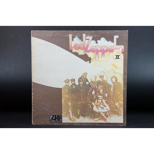 58 - Vinyl - Led Zeppelin II on Atlantic 588198.  Plum Atlantic labels with 'wreck' misprint, A2/B2 matri... 