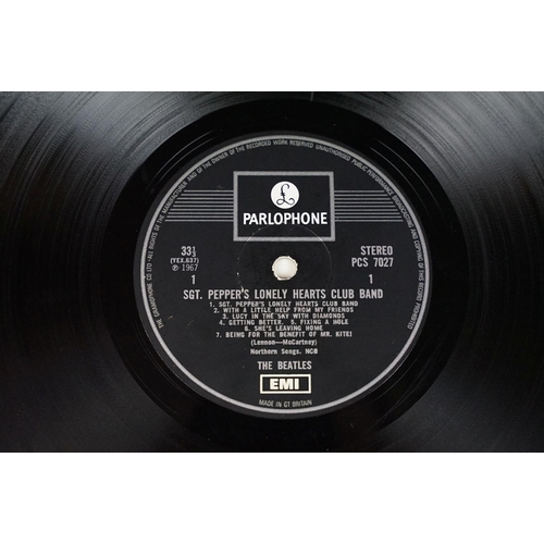 580 - Vinyl - 4 The Beatles LPs to include Please Please Me (PMC 1202) fifth pressing with Recording First... 