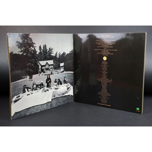 61 - Vinyl - 2 George Harrison LPs along with the All Things Must Pass box set (Apple STCH 639) with Made... 