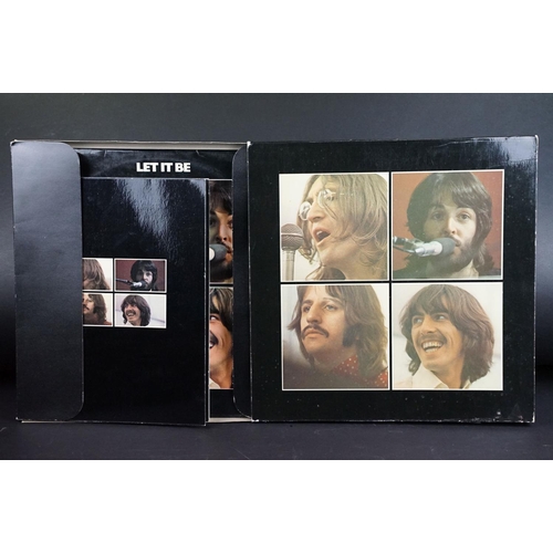 696 - Vinyl - 3 The Beatles LPs to include The White Album stereo top loader No.0193702 name to rear sleev... 