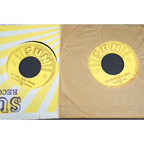 453 - Vinyl - 3 Original USA pressings on Sun Records to include: “Gorgeous” Bill - Too Late To Right My W... 