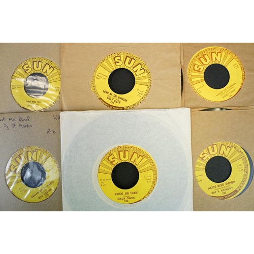 460 - Vinyl - 14 Original USA pressings on Sun Records to include: Warren Smith (Sun 250), Rudi Richardson... 