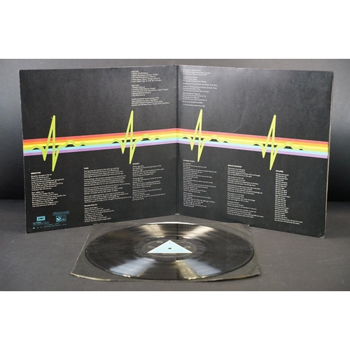 6A - Vinyl - Pink Floyd Dark Side Of The Moon on Harvest SHVL 804.  Solid blue triangle labels.  No inser... 