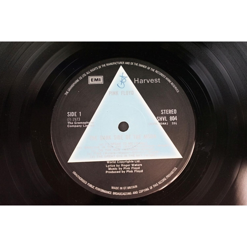 6A - Vinyl - Pink Floyd Dark Side Of The Moon on Harvest SHVL 804.  Solid blue triangle labels.  No inser... 