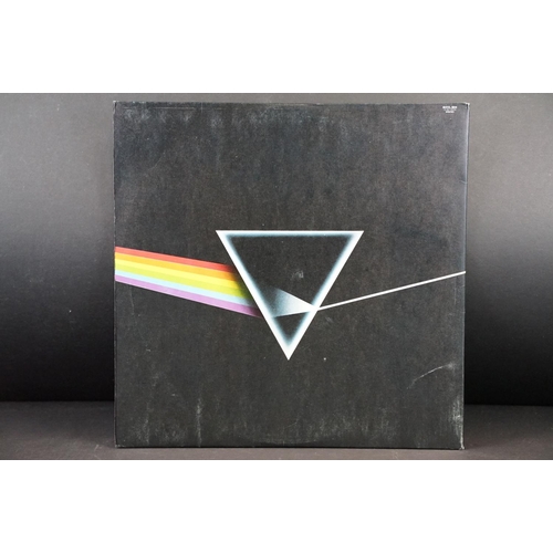 6A - Vinyl - Pink Floyd Dark Side Of The Moon on Harvest SHVL 804.  Solid blue triangle labels.  No inser... 