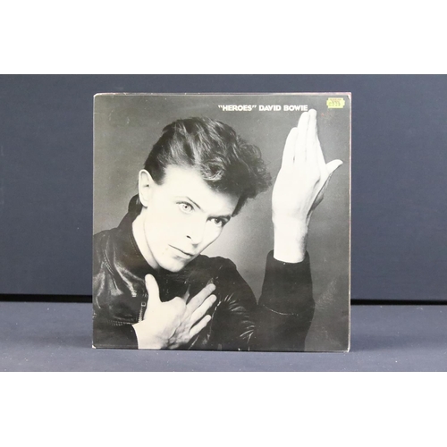 817 - Vinyl - 8 David Bowie LPs to include Tonight (EL 2402271), Station To Station (APL1 1327), Scary Mon... 