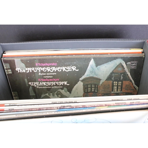 903 - Vinyl - Classical - Over 20 classical LPs including Deutsche Grammophon, EMI, Eterna, Philips.  Vg+