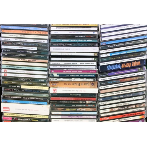 915B - CDs Large collection of mainly Jazz & Classical CDs with some pop & rock.