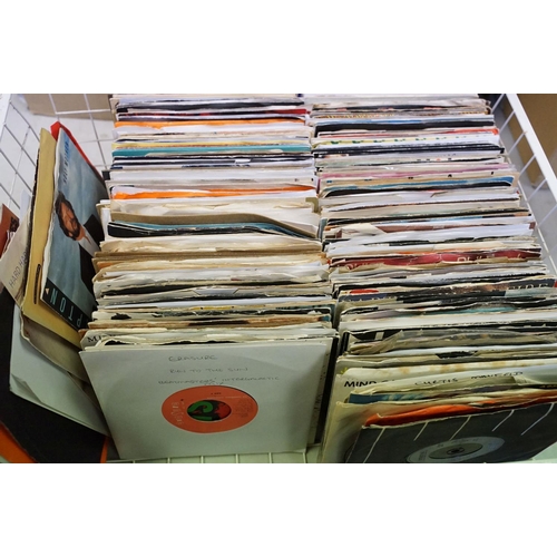 421 - Vinyl - Approx 300 mainly 70s and 80s rock, pop, soul etc 7