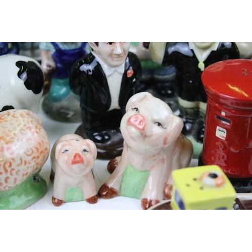 118 - Collection of 35 HP CC novelty ceramic salt and pepper shakers in the form of assorted figures inclu... 