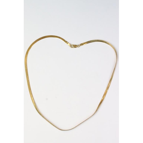 248 - Two hallmarked 9ct gold necklaces to include a rope chain example.