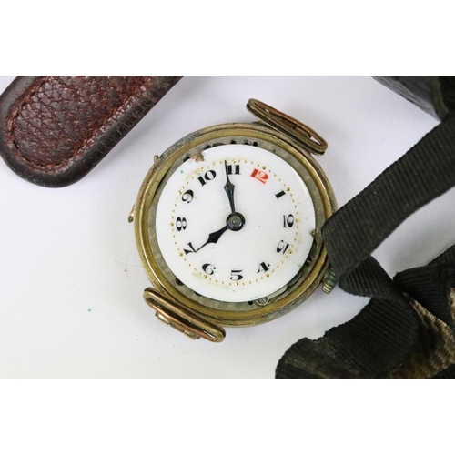 297 - A collection of mixed watches to include Ingersoll and Timex examples.