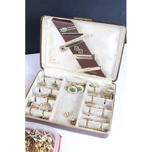 342 - A collection of vintage tie clips and cufflinks to include Kremets examples.