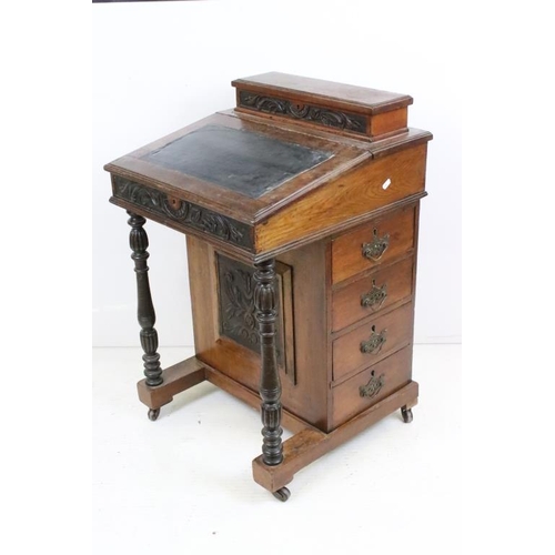 552 - Victorian Davenport, the over-structure with hinged lid opening to a stationery compartment, the hin... 