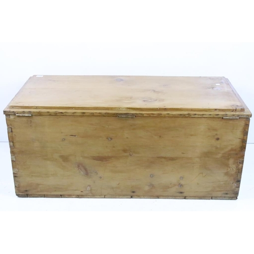 622 - Large 19th century Pine Blanket Box, 122cm long x 56cm wide x 55cm high