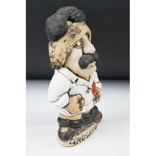 11 - John Hughes pottery ' Grand Slam 1980 ' grogg caricature, depicting an England rugby player (mo. 4) ... 