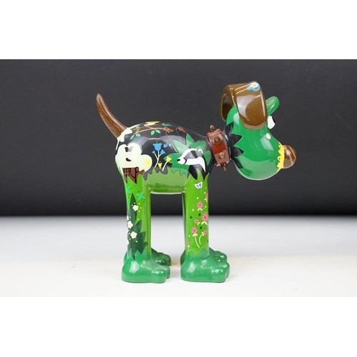 17 - Four Aardman / W&G Ltd Wallace & Gromit 'Gromit Unleashed' figures to include Gromberry, Santa Paws,... 