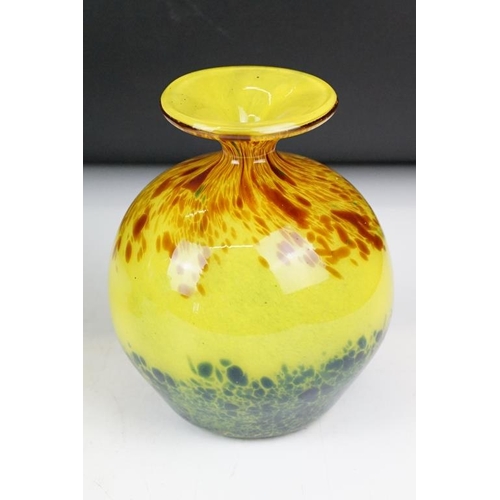 100 - Four studio glass vases to include a Mdina Glass frosted glass example of bulbous form with flared n... 