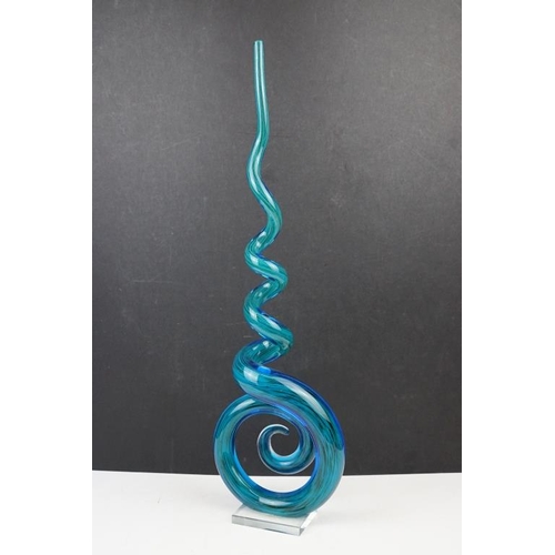 28 - Murano style blue glass table ornament of spiralling form, approx 52cm high