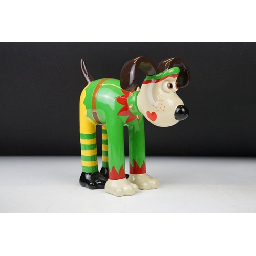 8 - Four Aardman / W&G Ltd Wallace & Gromit 'Gromit Unleashed' figures to include Newfoundland, Bunty, J... 