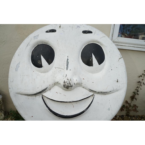 539A - Large painted fibreglass steam train headboard / smoke box cover in the form of Thomas The Tank Engi... 