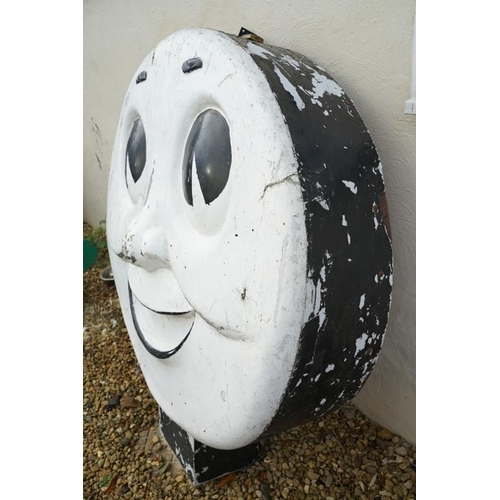 539A - Large painted fibreglass steam train headboard / smoke box cover in the form of Thomas The Tank Engi... 